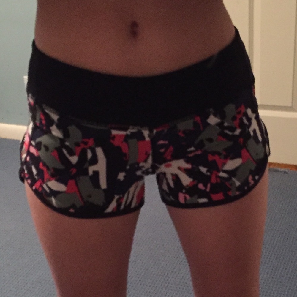 Lululemon Speed Up Short